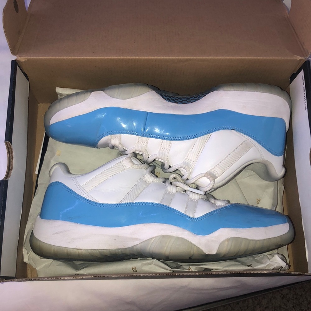 Air Jordan UNC 11 Low